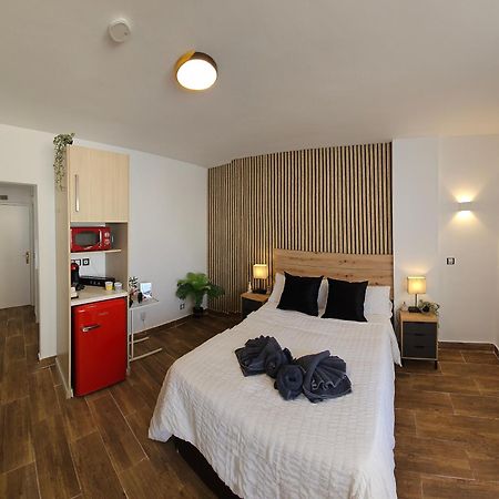 Namaste Modern Elegance City Center Apartment By Namaste Elite Torremolinos Ngoại thất bức ảnh