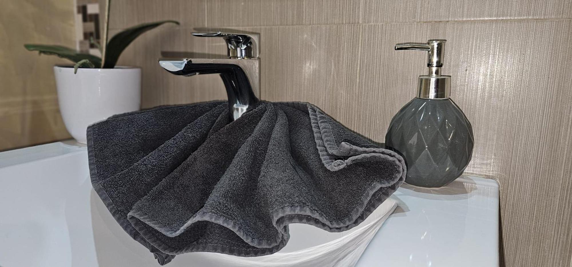 Namaste Modern Elegance City Center Apartment By Namaste Elite Torremolinos Ngoại thất bức ảnh
