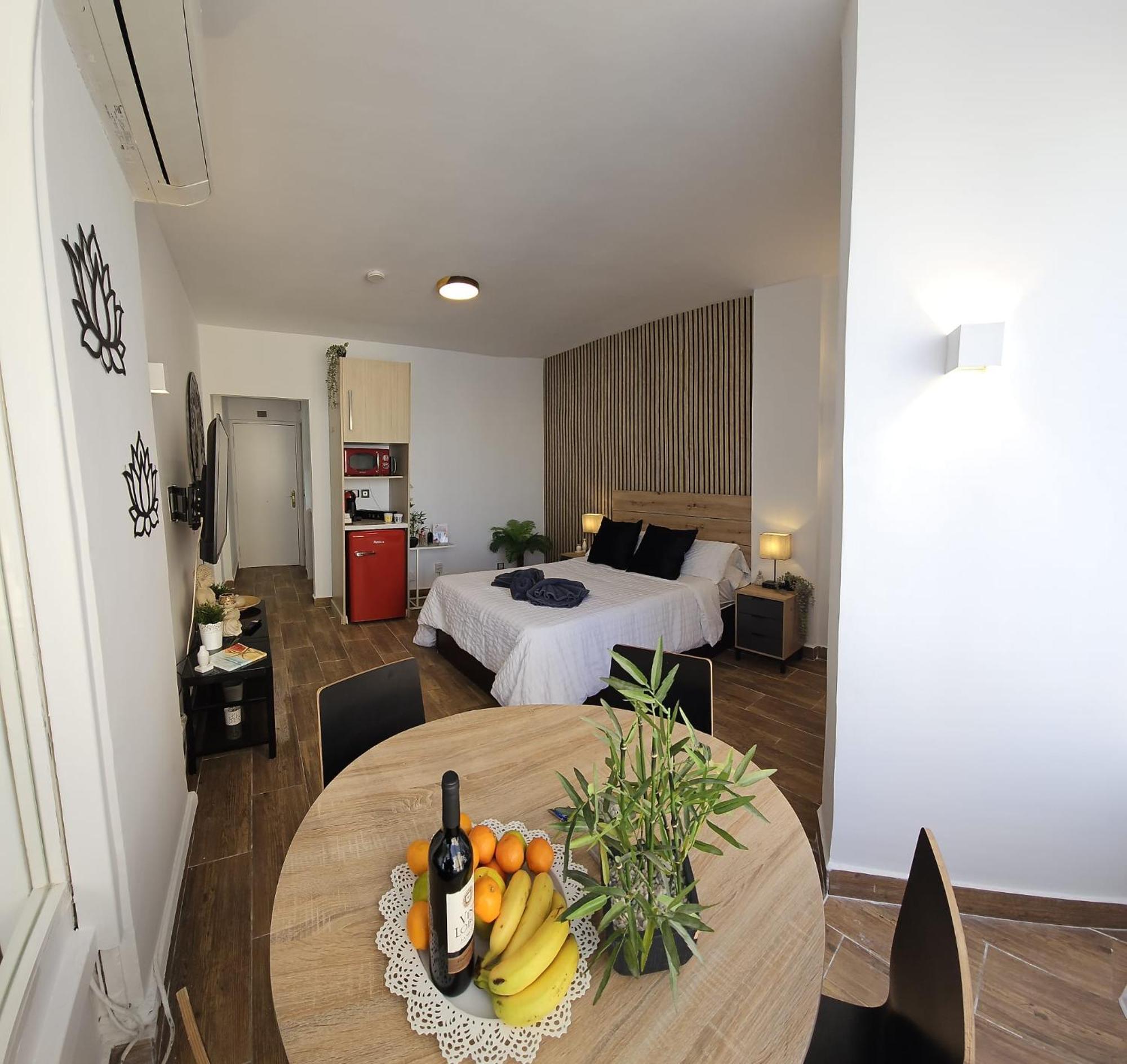 Namaste Modern Elegance City Center Apartment By Namaste Elite Torremolinos Ngoại thất bức ảnh