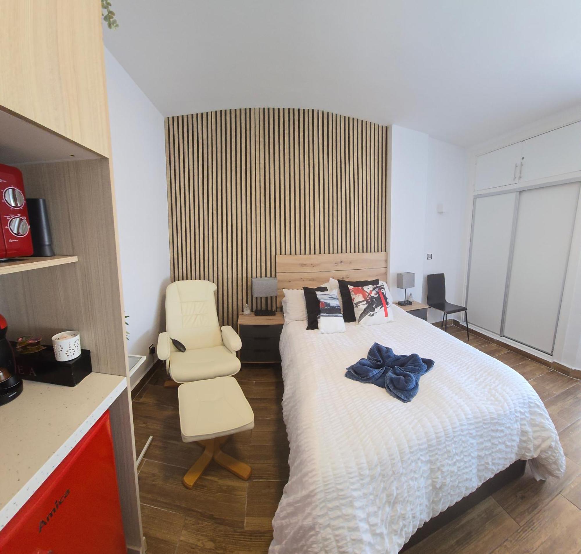 Namaste Modern Elegance City Center Apartment By Namaste Elite Torremolinos Ngoại thất bức ảnh